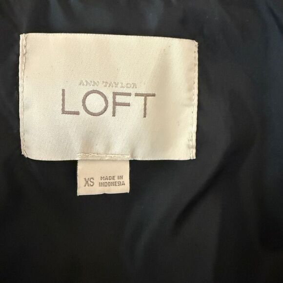 LOFT Black Puffer Coat- Size XS - Picture 5 of 7